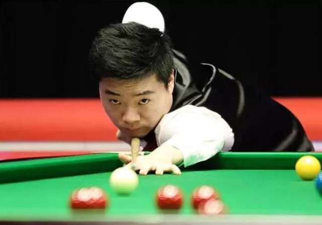 力与坚持的 力与坚持的