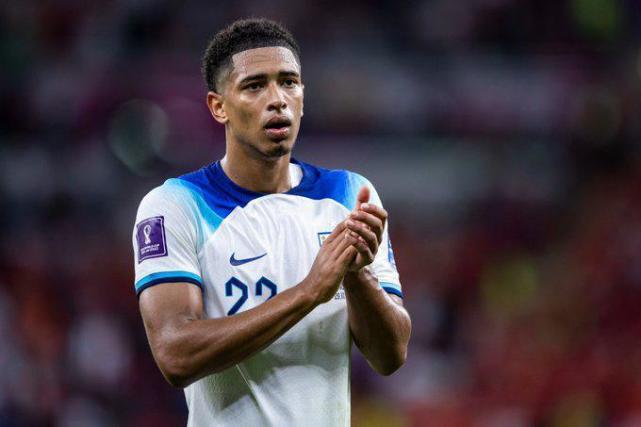 转会动态中 转会动态中